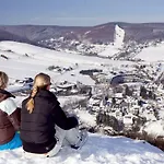 Διαμέρισμα No.43 Am Rathaus Willingen (Upland)